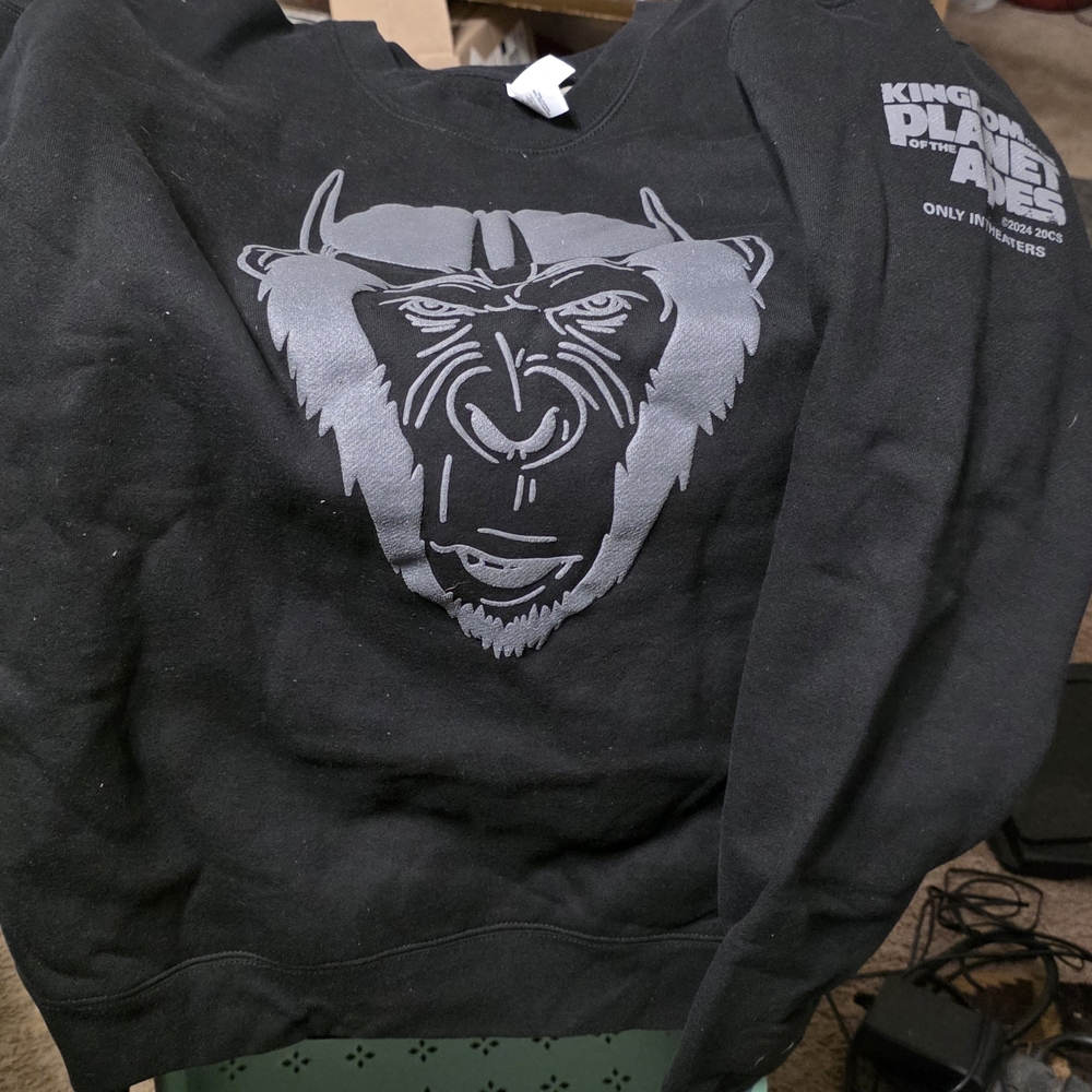 Black Graphic Sweatshirt  And HAT with Planet Of The Ape Movie Design